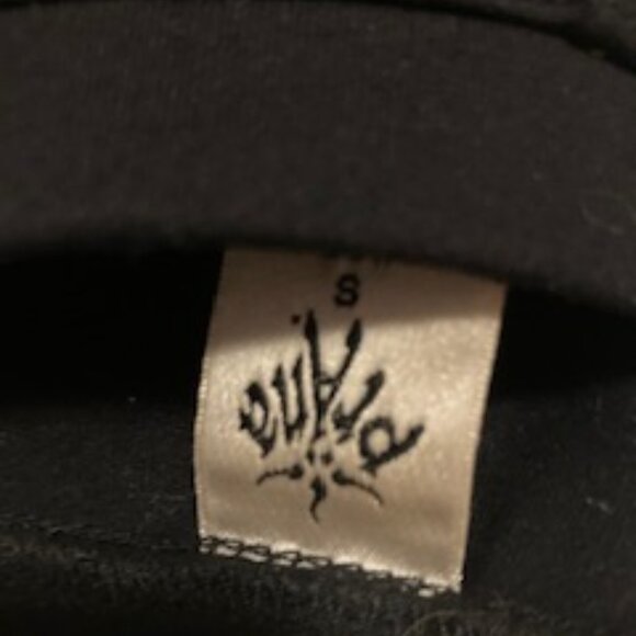 PrAna Capris Quick dry leggings in Black, Size Small, Stretchy, Comfortable! - Picture 6 of 6